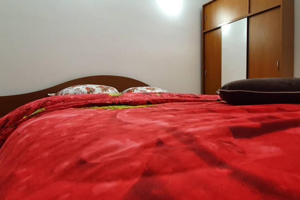 Titian'S Cozy Apartment Sibiu Bagian luar foto