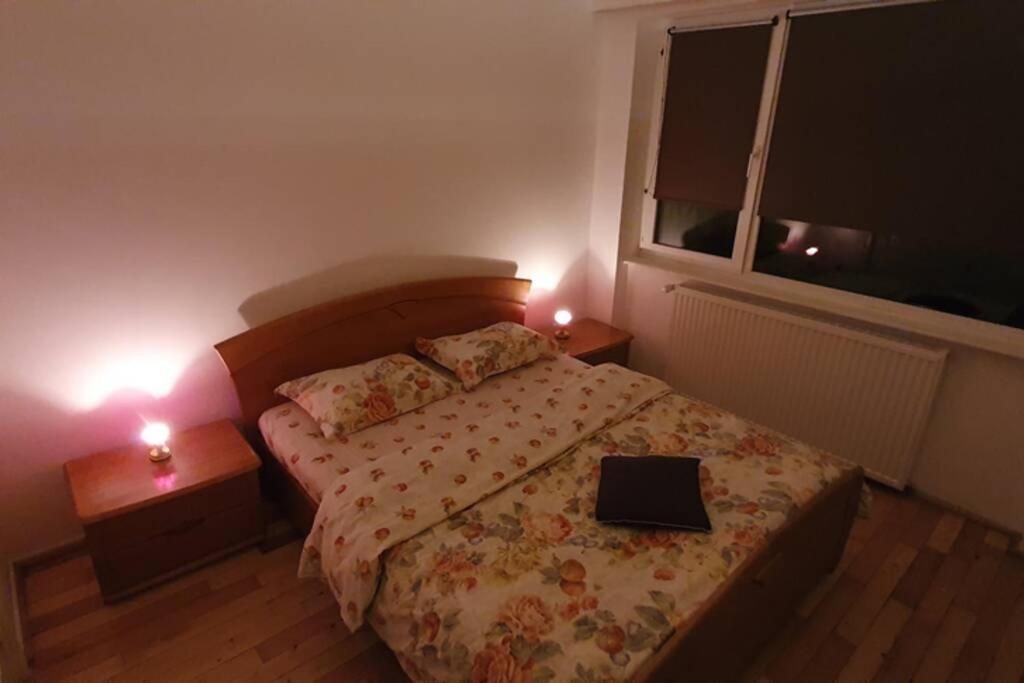 Titian'S Cozy Apartment Sibiu Bagian luar foto